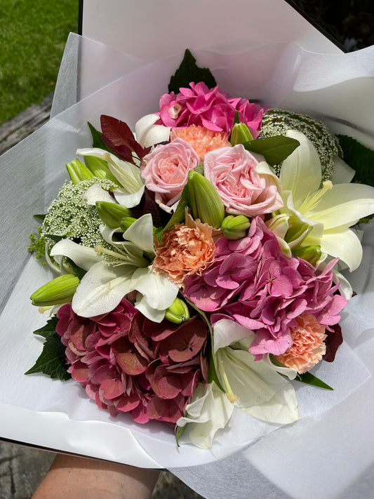 Florist Keysborough Flower Delivery by Blooming Events