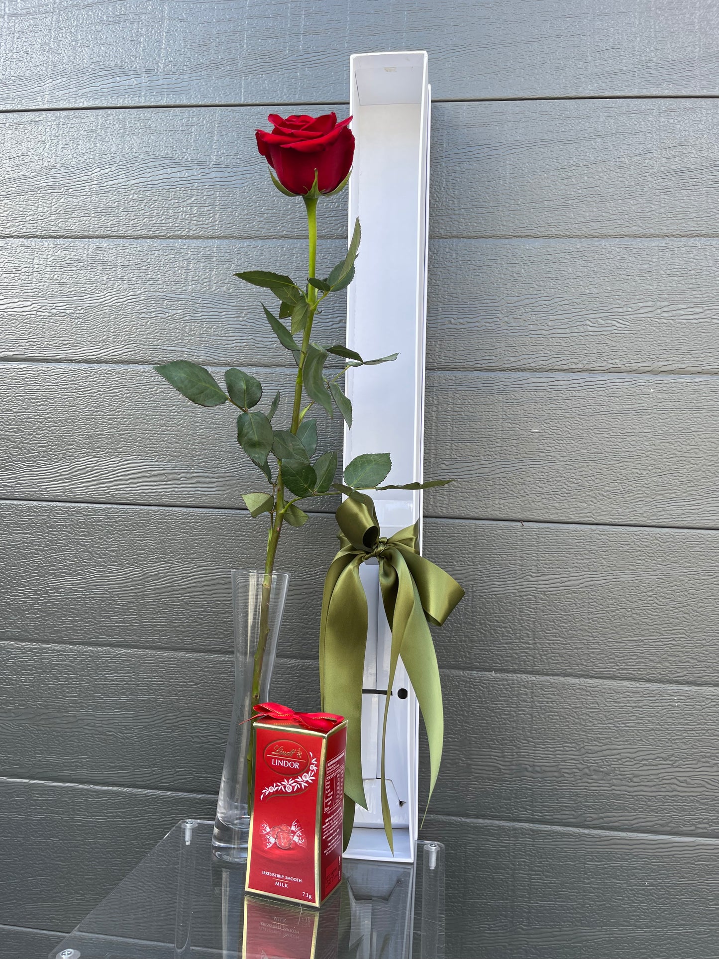 Boxed Single Rose
